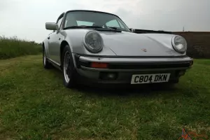  1985 PORSCHE 911 3.2 COUPE, ARCTIC SILVER/BLUE HALF LEATHER 