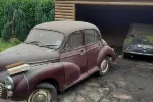 Moris minor barn find