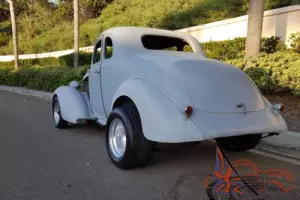 1936 Plymouth P1 Coupe 5 Window