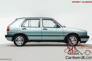 Volkswagen Golf 1.8 GTi 8v // Calypso Green // 1990