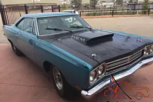 Plymouth: Road Runner Photo