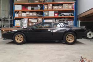 Lotus Esprit S2