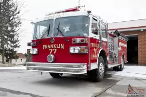1987 SUTPHEN FIRE ENGINE/PUMPER 8V-71 DETROIT DIESEL