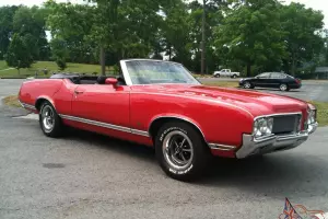 1970 Oldsmobile Cutlass Convertible 4 Speed