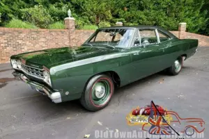 1968 Plymouth Road Runner Photo