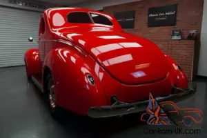 1940 Ford Deluxe 400 V8