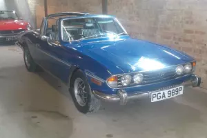 1976 TRIUMPH STAG - RARE MANUAL GEARBOX MODEL WITH WORKING OVERDRIVE - BARGAIN..