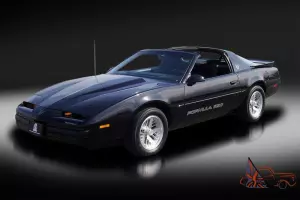 1989 Pontiac Firebird Formula 350. 5,300 original miles! Beautiful Show Car. WOW