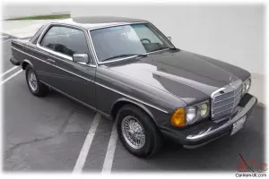Stunning California 300CD Diesel Coupe ~ Chrome Wire Wheels, Low Miles, Cold AC