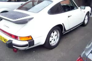  porsche 911 3.2 carrera sport coupe 1985 in WHITE 