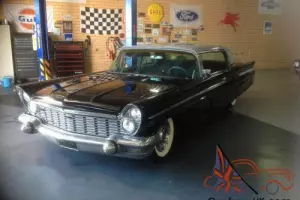 1960 Lincoln Continental Premiere 430 in SA Photo