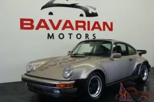 Porsche : 930 930