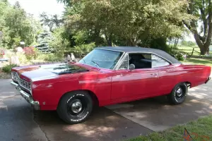 1968 Plymouth Roadrunner   383 ci,4 speed, frame-off restoration only 700 miles!