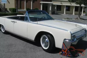 1961 Lincoln Continental