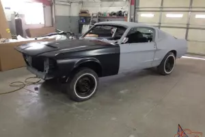 Ford : Mustang FASTBACK
