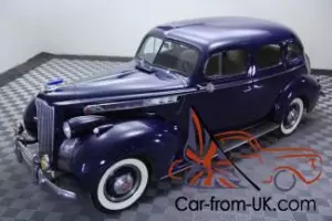 1940 PACKARD ONE TEN 110 - FULLY RESTORED AND GEORGEOUS