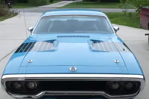 Plymouth : Road Runner Base