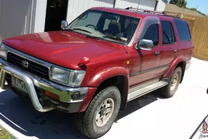 Toyota Hilux Surf 4x4 1992 4D Wagon Auto 2 4L Turbo Desiel in Wonthaggi, VIC