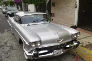 1958 CADILLAC COUPE DEVILLE - ORIGINAL IN GREAT CONDITIONS