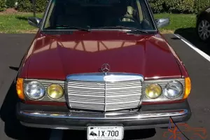Mercedes-Benz 300 D