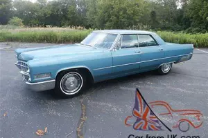 Cadillac : Other FOUR DOOR Photo