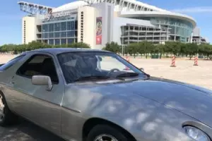 1984 Porsche 928