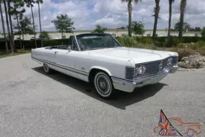 1968 Chrysler Imperial  Convertible 2-Door 7.2L