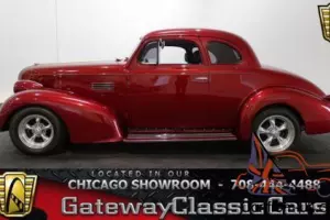1939 Pontiac Model 25 --