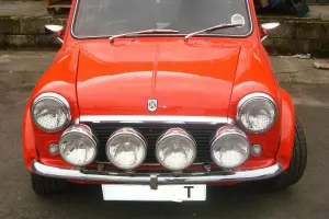  1979 CLASSIC MINI 1380 GREEN AND WHITE RACE ENGINE 