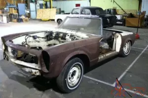 Mercedes-Benz : SL-Class 230