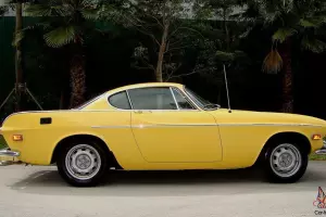 1972 VOLVO P1800 2 DOOR SPORT COUPE VERY COLLECTIBLE ANTIQUE STATUS A MUST SEE