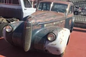 1940 Cadillac LaSalle Photo