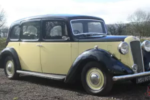  1938 AUSTIN 18 Windsor 