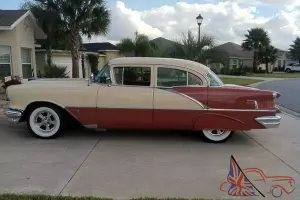 Oldsmobile : Eighty-Eight 4 Door Sedan
