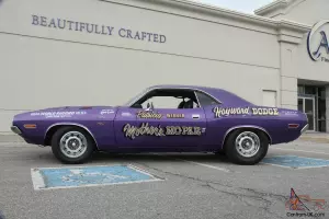 Dodge : Challenger rt