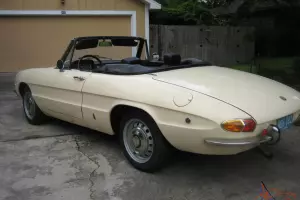 1969 Alfa Romeo 1750 Duetto Spider - Excellent Example of a Collectible Classic