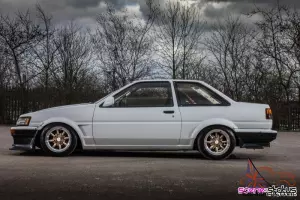  TOYOTA COROLLA AE86 LEVIN 2 DOOR 