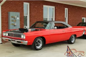 Plymouth : Road Runner