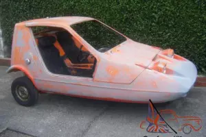 Bond Bug 700ES classic microcar 1973 Lreg. mid restoration Reliant