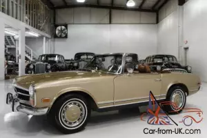 1971 Mercedes-Benz 200-Series
