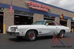 1975 Oldsmobile Cutlass Supreme