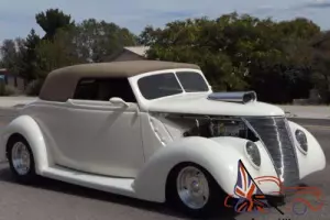 1937 Ford Cabriolet