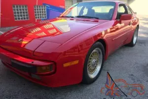 1985 Porsche 944
