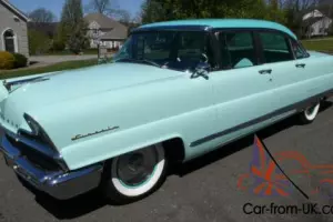 1956 Lincoln PREMIERE Photo