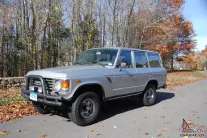 Toyota : Land Cruiser 4 door
