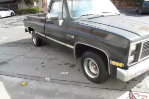 Fully Loaded A/C One Owner Original Truck