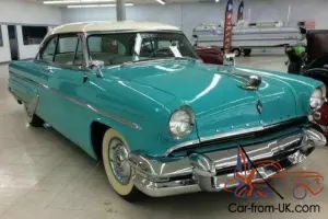 1955 Lincoln Capri