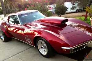 1969 Custom Corvette Stingray 454 468 ci 600+ hp SHOW AND DRIVE