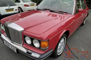 BENTLEY EIGHT, IN VERY NICE CONDITION