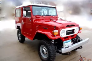1976 FJ40 Land Cruiser - Concours Restoration